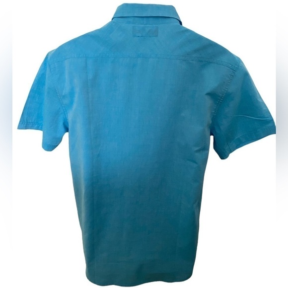 NWT REEF Sky Blue Short Sleeve Collared Shirt Men M Medium - Picture 5 of 8